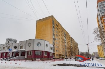 Трехкомнатная квартира на Стачек в Каменске-Уральском - kamensk-uralsk.yutvil.ru - фото 1