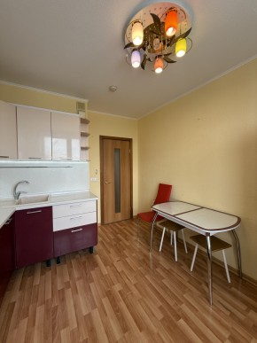 ул. Пехотинцев,4/1 в Каменске-Уральском - kamensk-uralsk.yutvil.ru - фото 14